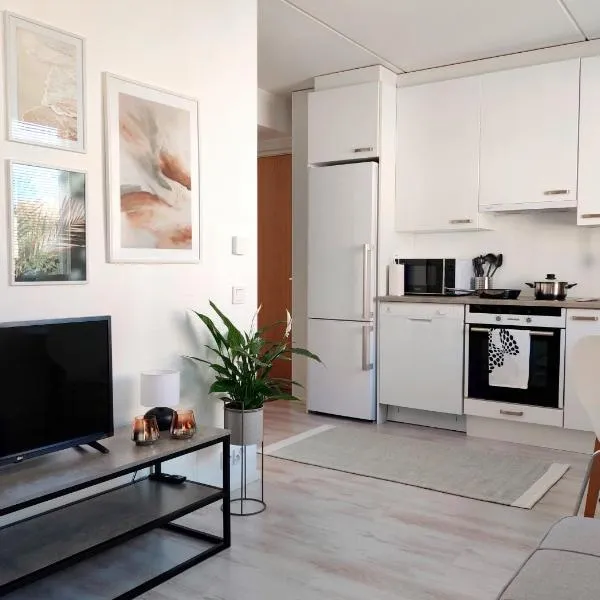 Beautiful studio in the heart of Lahti, hotel in Lahti