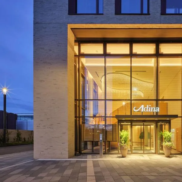 Adina Apartment Hotel Cologne, Hotel in Köln