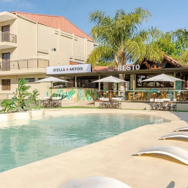 Wooden Hotel, hotel in Villa Carlos Paz