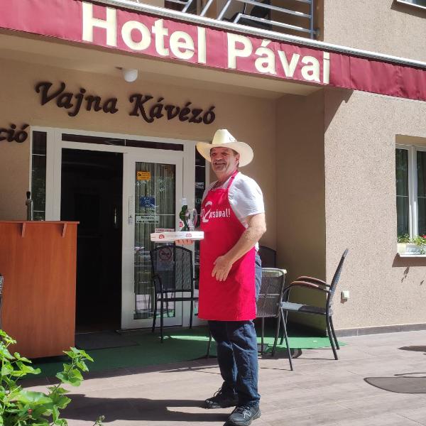 Hotel Pávai