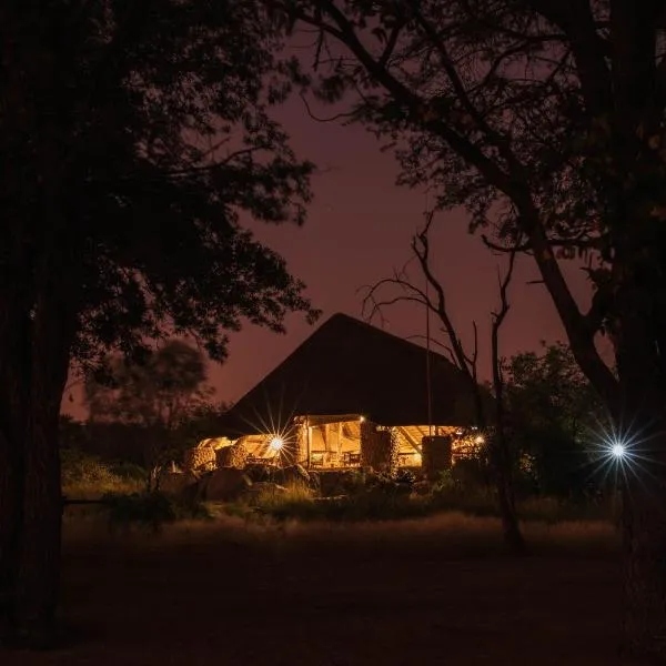 Huab Lodge & Bush Spa, hotel in Konob Pos