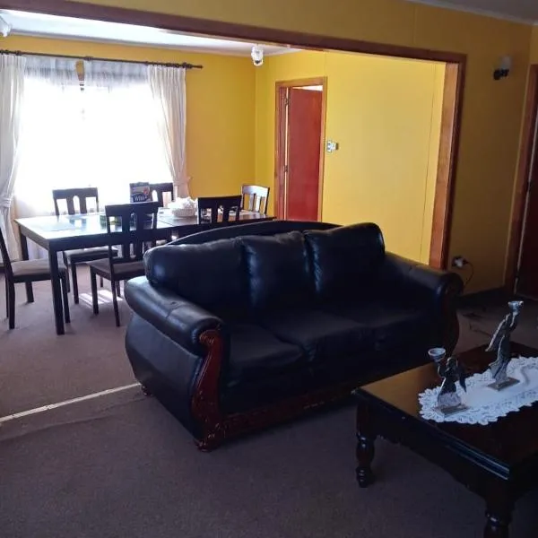 HOWENH, hotel em Porvenir