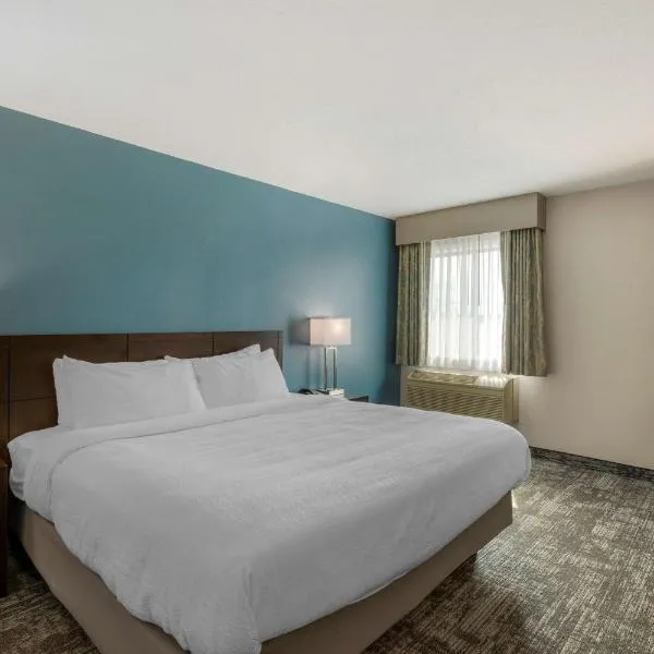 Best Western Watertown Inn & Suites, hotell i Watertown
