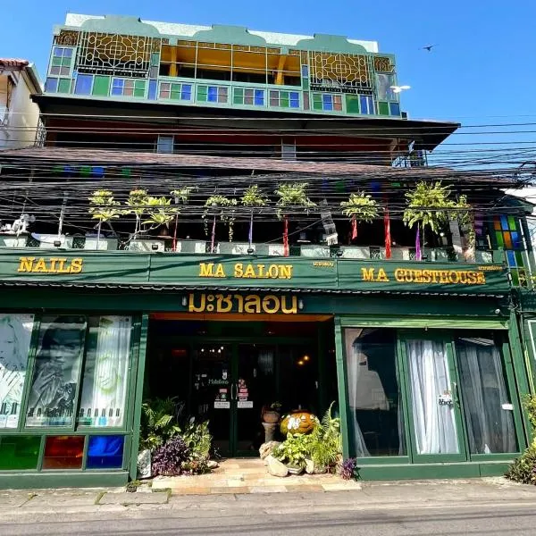 Ma Guesthouse Chiang Mai, hotel v destinaci Chiang Mai
