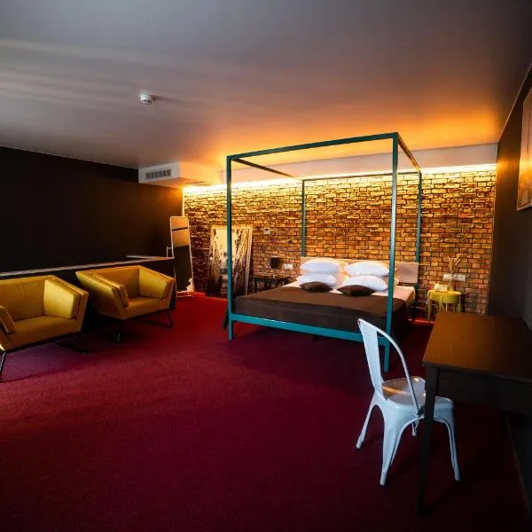 Sribni Leleky Hotel & Spa, ξενοδοχείο σε Luts'k