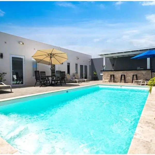 Bida Marino Residence Aruba, hotel en Palm-Eagle Beach