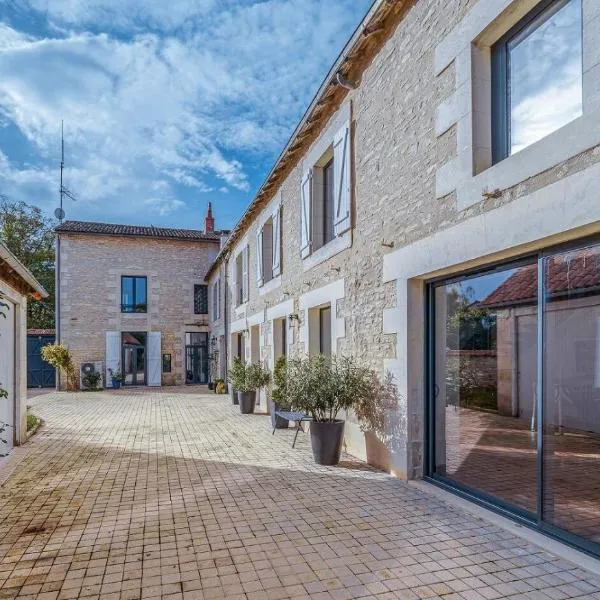 La Longère de Neuville-Futuroscope-Poitiers, hôtel à Neuville-du-Poitou