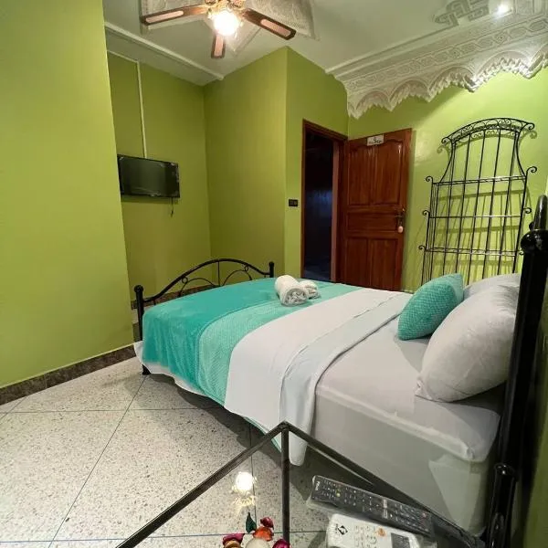 Riad Perlamazigh, hotel in Zagora