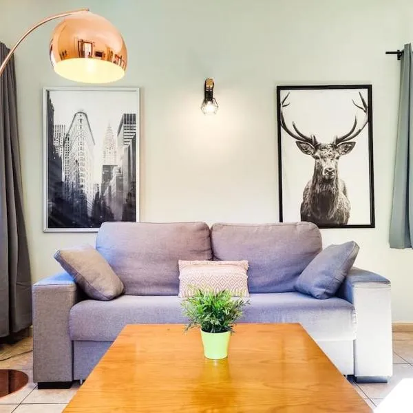 Disfruta De La Naturaleza - Vistas al Rio - Luz Natural - 6pax, hotel in Canillo