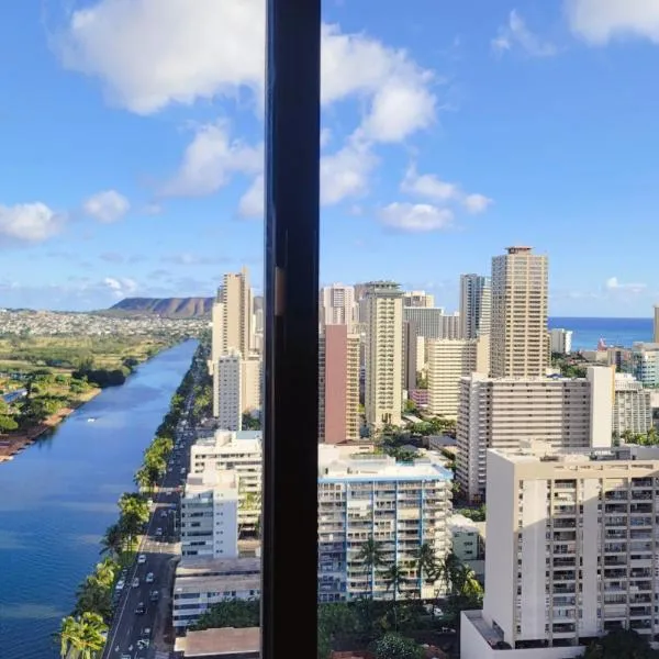 Waikiki Condo High Floor Views Beaches Convention Center、ホノルルのホテル