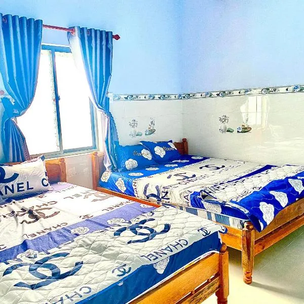 NHÀ NGHỈ TÂM AN, hotel di Châu Thành