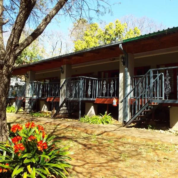 Aloes Country Inn, hotel em Waterval Boven