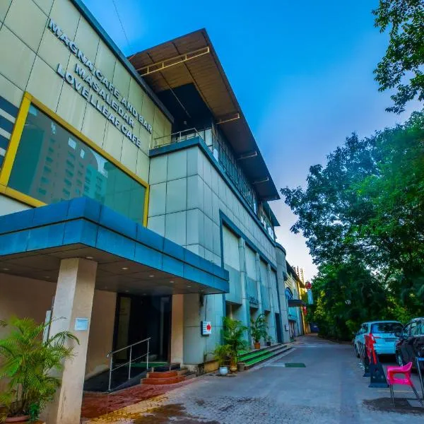 The Thane Club, hotel in Thane