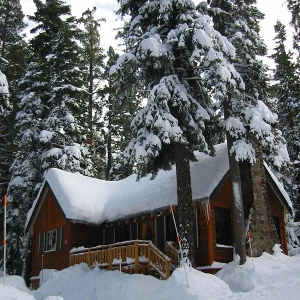 Tahoma Meadows - Sugar Pine Cabin, ξενοδοχείο σε Tahoma