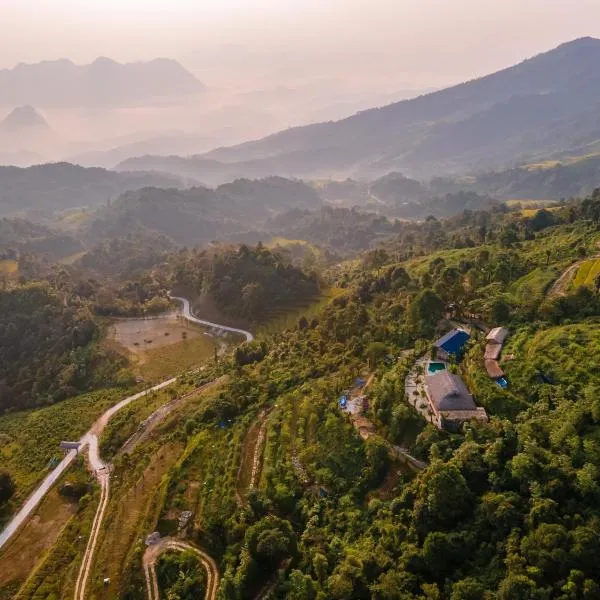 TVpalm Ecolodge, hotel in Ha Giang