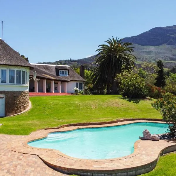 La Felicita Boutique Self Catering Villas, ξενοδοχείο σε Somerset West