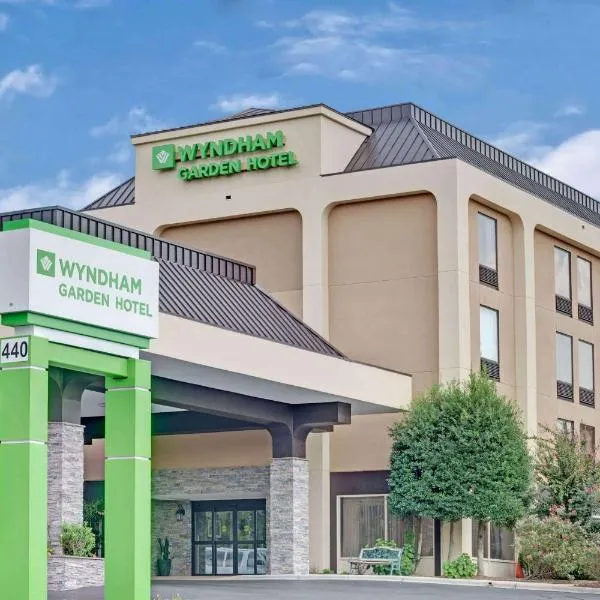 Wyndham Garden Charlotte Airport Southeast，位于夏洛特的酒店