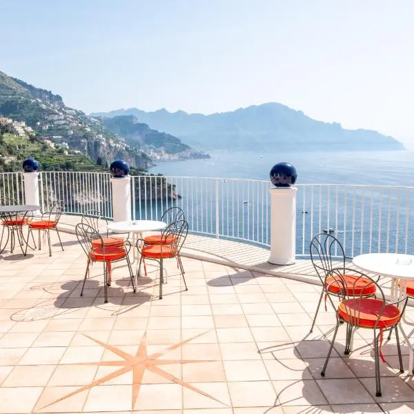 Hotel Le Terrazze, hotel u gradu Konka dei Marini