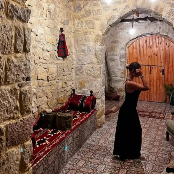 Dana Gate Lodge, hotel in Dana