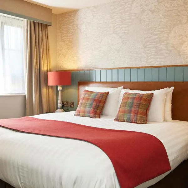 Feathers by Chef & Brewer Collection, ξενοδοχείο σε Wadesmill