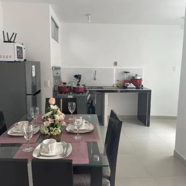 Exclusivo Apartamento en el Centro Histórico Trujillo - 3er Piso, Hotel in Trujillo