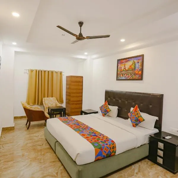 FabExpress Taj Residency Near Yashobhoomi Convention Centre, hotel v Novém Dillí