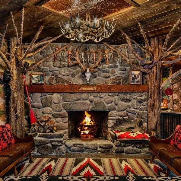 Urban Cowboy Lodge, hotell i Big Indian
