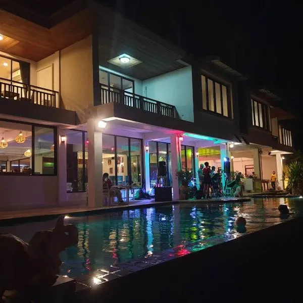 Baan Ampai Beach Hotel, khách sạn ở Hua Thanon Beach