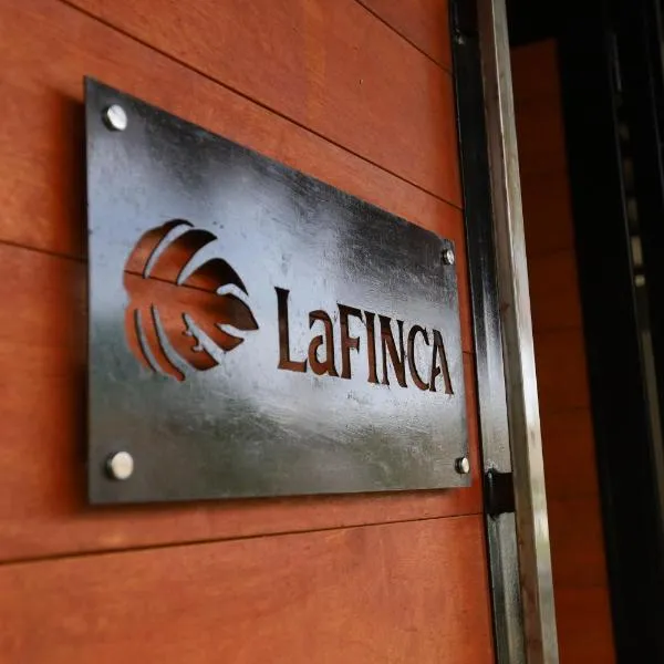 LaFinca Hostel Siargao, khách sạn ở San Isidro