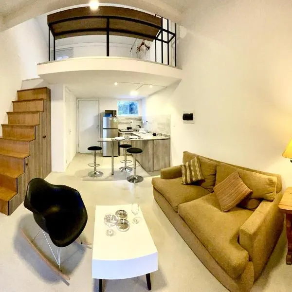 Tiny Houses en Asunción. Zona Aeropuerto-Rakiura, viešbutis mieste Zarate Isla