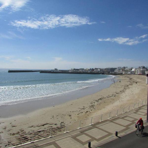 Quiberon: Grand 2 pièces 90m², vue imprenable sur mer, balcon, parking, 2ème étage - FR-1-478-4