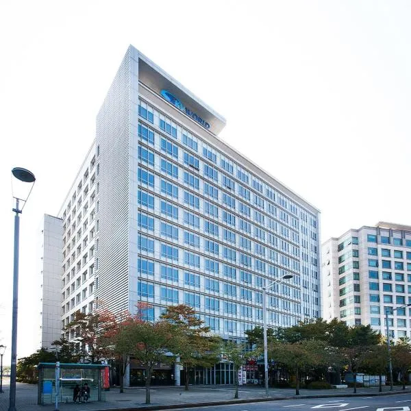 Hotel Hu Incheon Airport, khách sạn ở Incheon