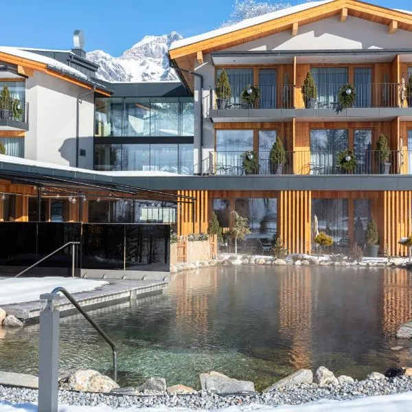 Wellness und Brunch Hotel MorgenZeit beheizter Naturteich Genuss Frühstück bis 13 Uhr Hochkönig Sommercard, hotell i Maria Alm am Steinernen Meer