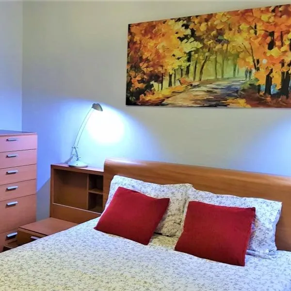 habitación, salita y baño privado, REATE LBI00466, hotel in Bilbao