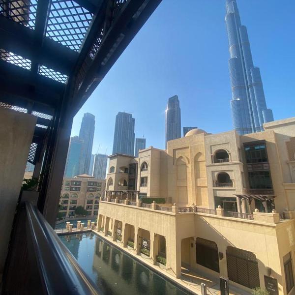 Durrani Homes - Souk Al Bahar Living Besides Burj khalifa & Fountain, Dubai