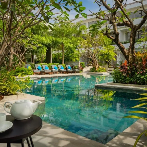 Eightfold Urban Resort, hotel i Siem Reap
