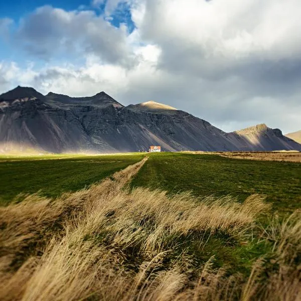 Sauðanes Guesthouse, hotel di Höfn