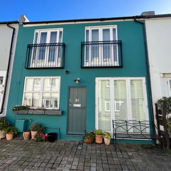 Charming BRIGHTONMEWS cottage parking 1min to sea&shops, hotel in Brighton & Hove
