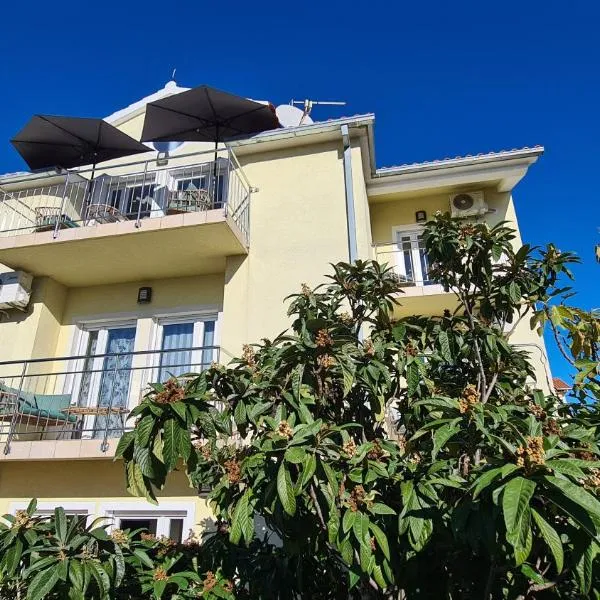 Villa Neda, hotel in Vodice