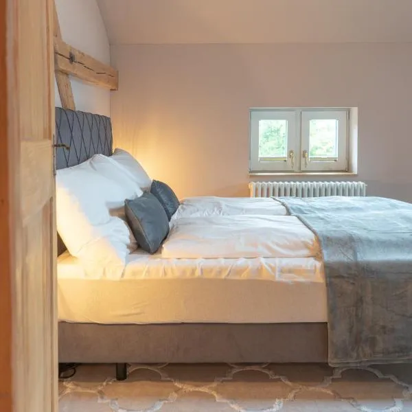 Villa Weber - self check-in, khách sạn ở Aarburg