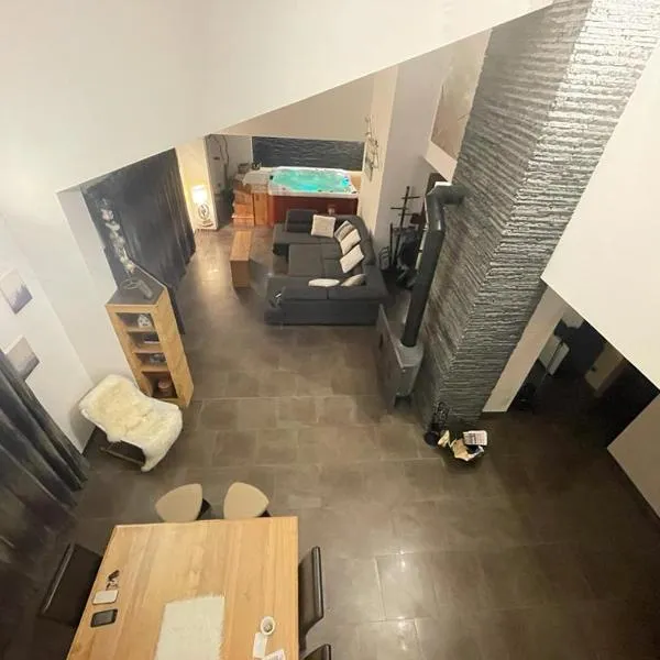 Appartement spacieux près des pistes, ξενοδοχείο σε Le Monetier-les-Bains