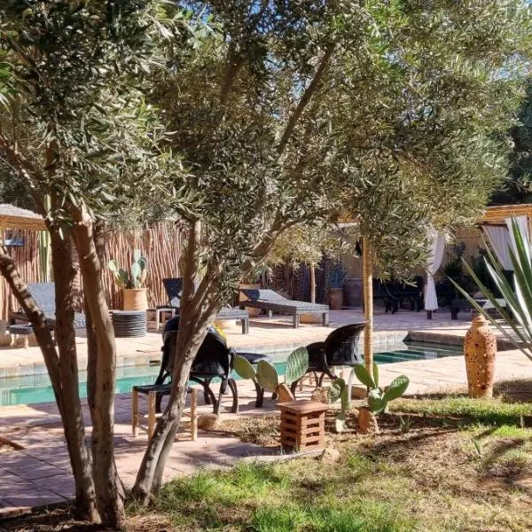 Les Trois Paons, hotel in Taroudant