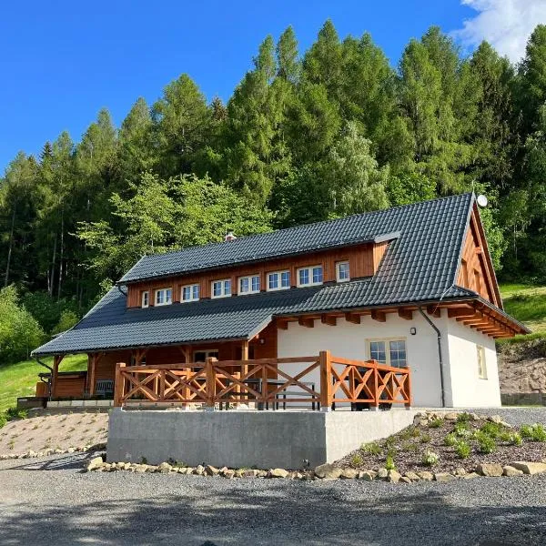 Chalupa na mechu, hotel in Prostřední Bečva