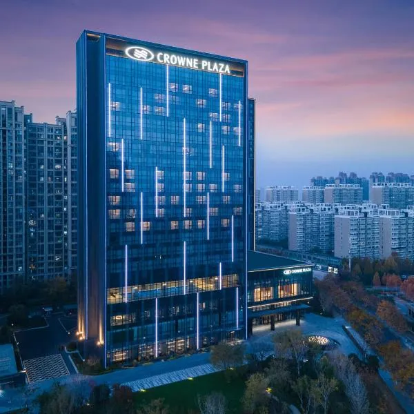 Crowne Plaza Zhengzhou High Tech Zone by IHG, hotel in Zhengzhou