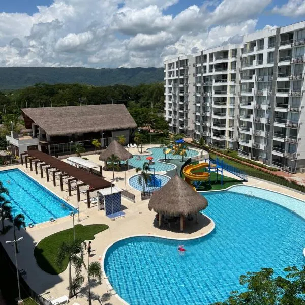 Espectacular apartamento en Condominio con BBQ, hotel in Ricaurte