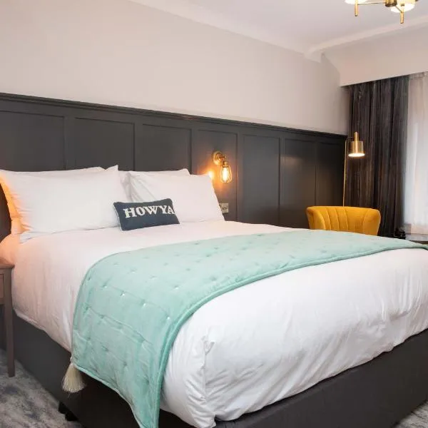 Erris Coast Hotel, hotel in Geesala