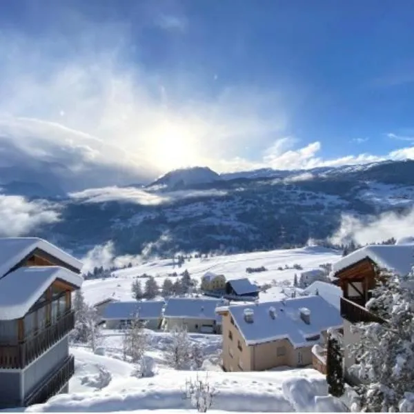 Ten minutes from Lenzerheide, hotel em Brienz