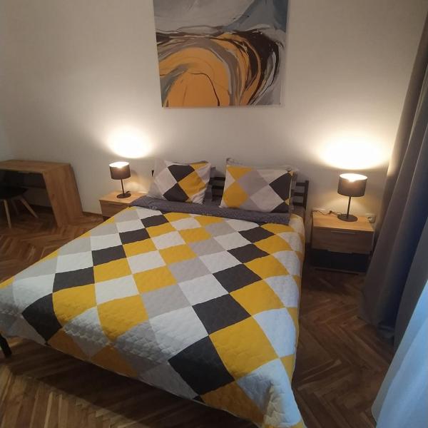 Lviv Meretyna Apartment (між центром і вокзалом)