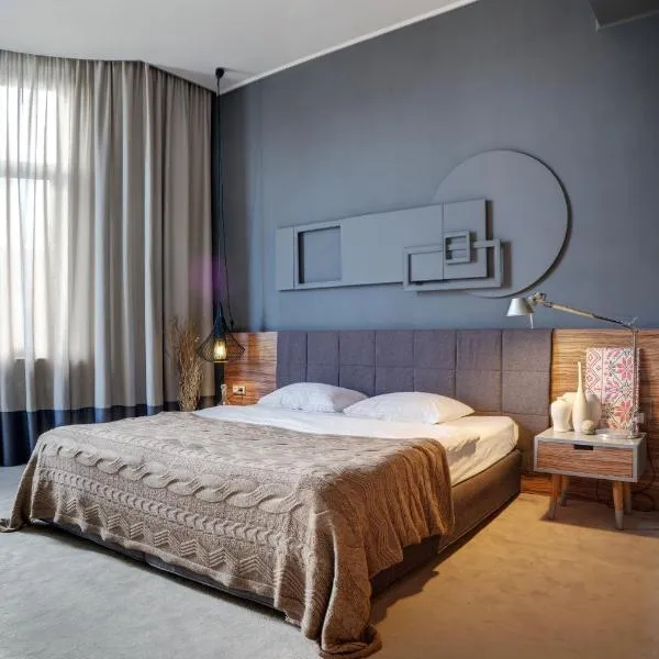 Poet Art Hotel、オデッサのホテル