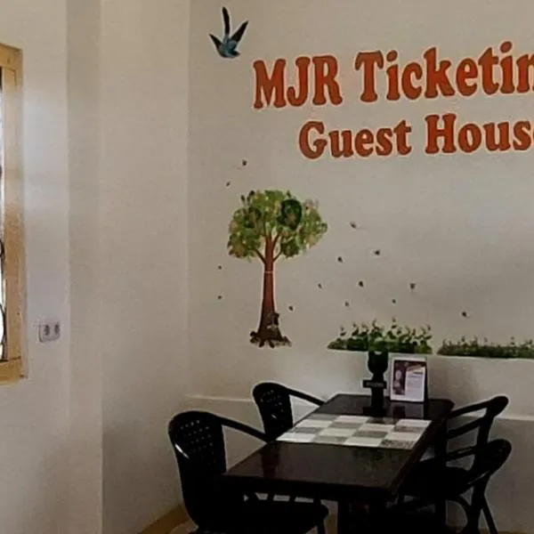 MJR Ticketing Guest House, hotel v destinaci Ruteng